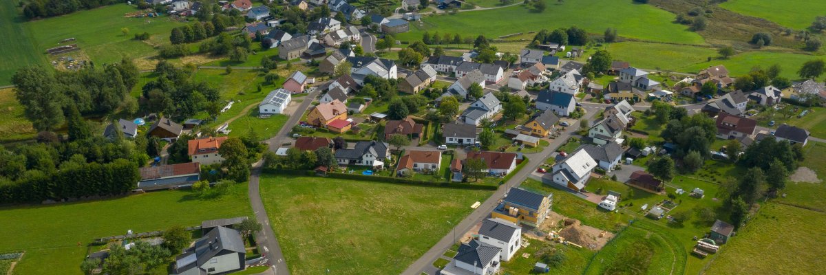 Luftaufnahme der Ortsgemeinde Heddert Luftaufnahme der Ortsgemeinde Heddert