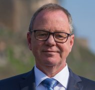 Portraitfoto Jürgen Dixius - Bürgermeister der Verbandsgemeinde Saarburg-Kell